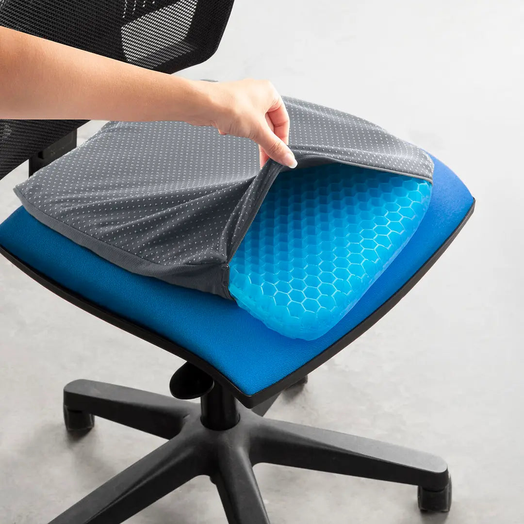 GelRelief gel seat cushion breathable mesh cover and non-slip base detail